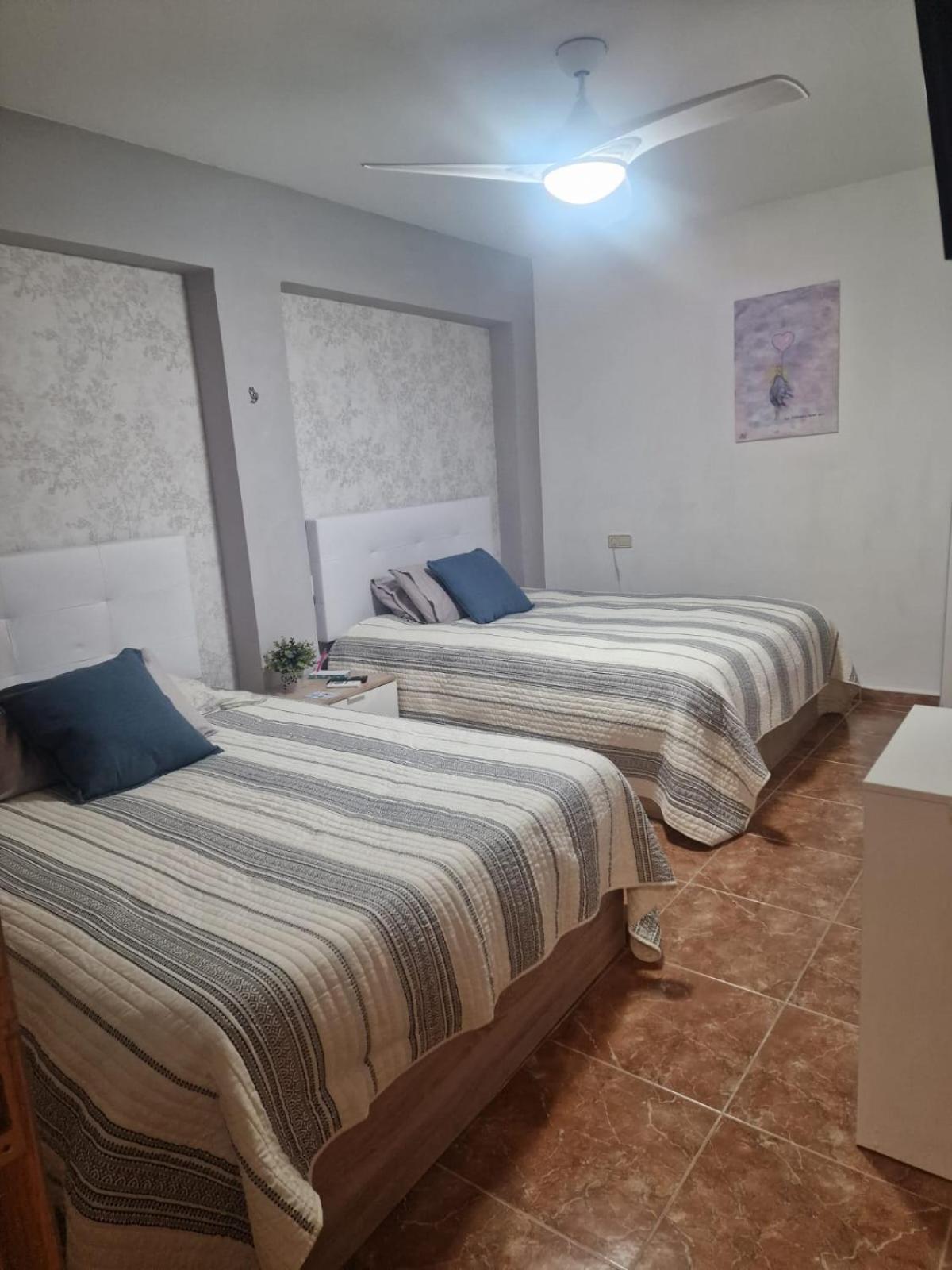 Habitaciones Zoe Sagunto Esterno foto